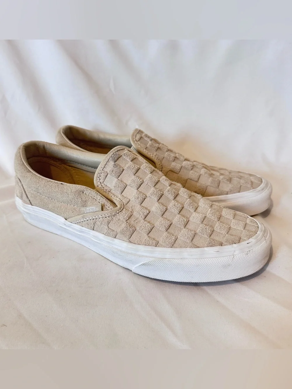 Vans Classic Slip On Embossed Check Mens 8 Womens 9.5 Neutral Oatmeal Suede EEUC